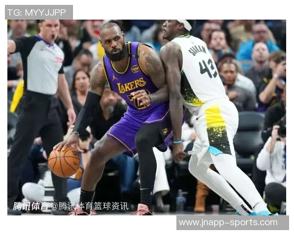 苏群分析詹姆斯未来可能提前退役或突然宣布不再参赛的多种可能性