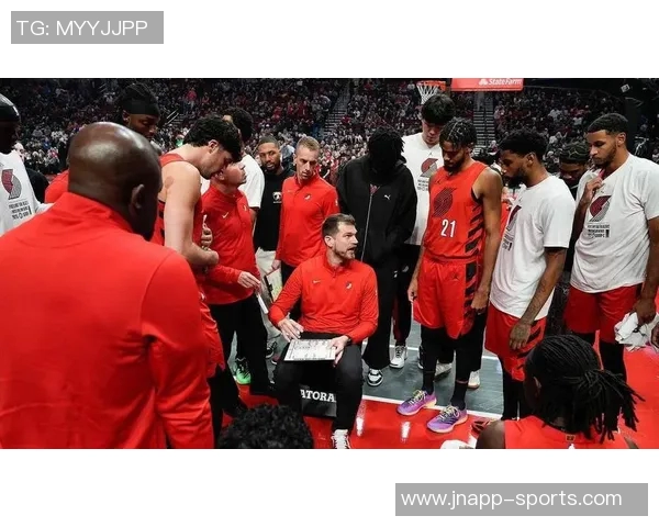 开拓者掌握杯赛主动权战胜马刺即可晋级淘汰赛